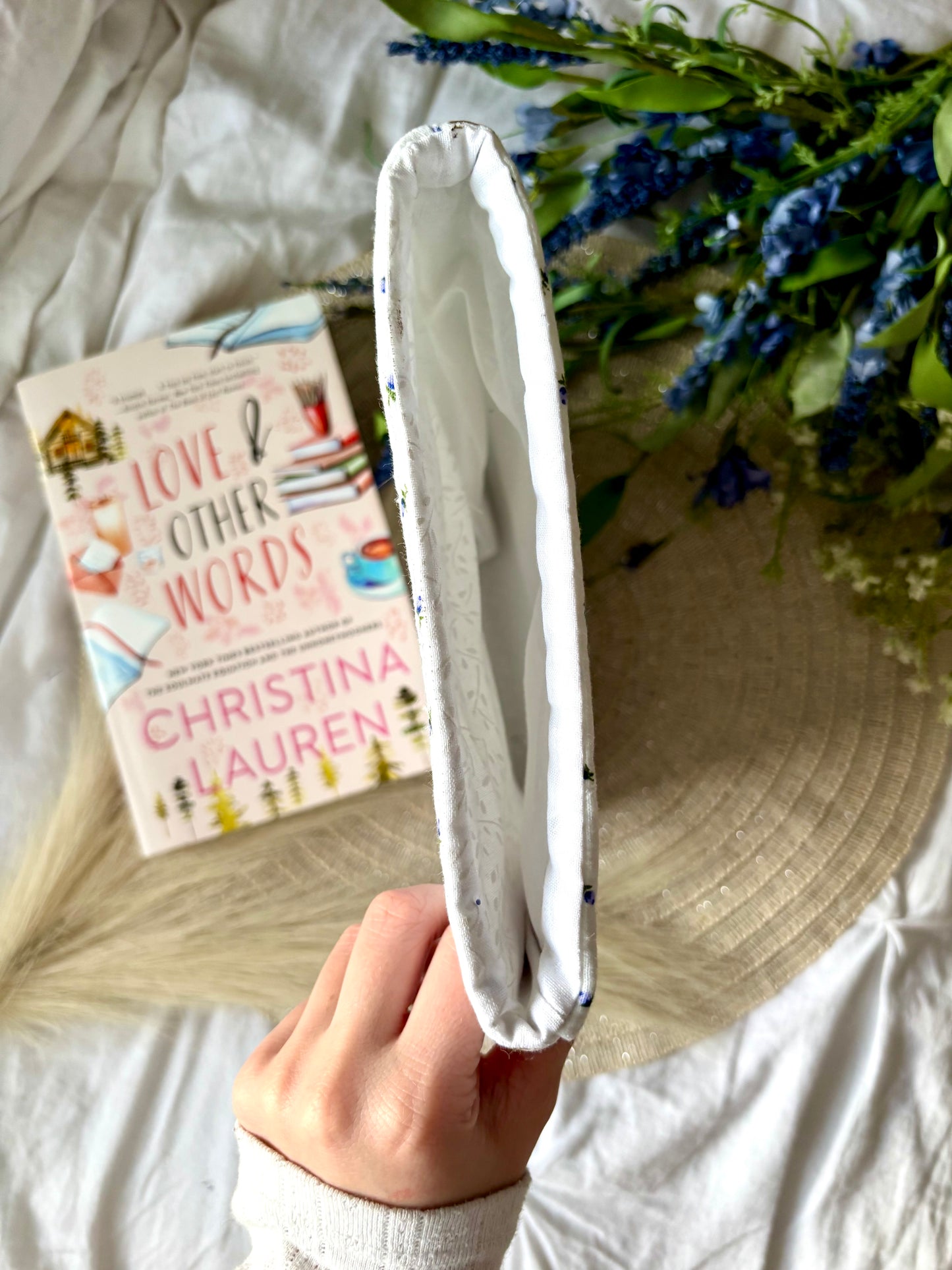 Dorothea Book Sleeve