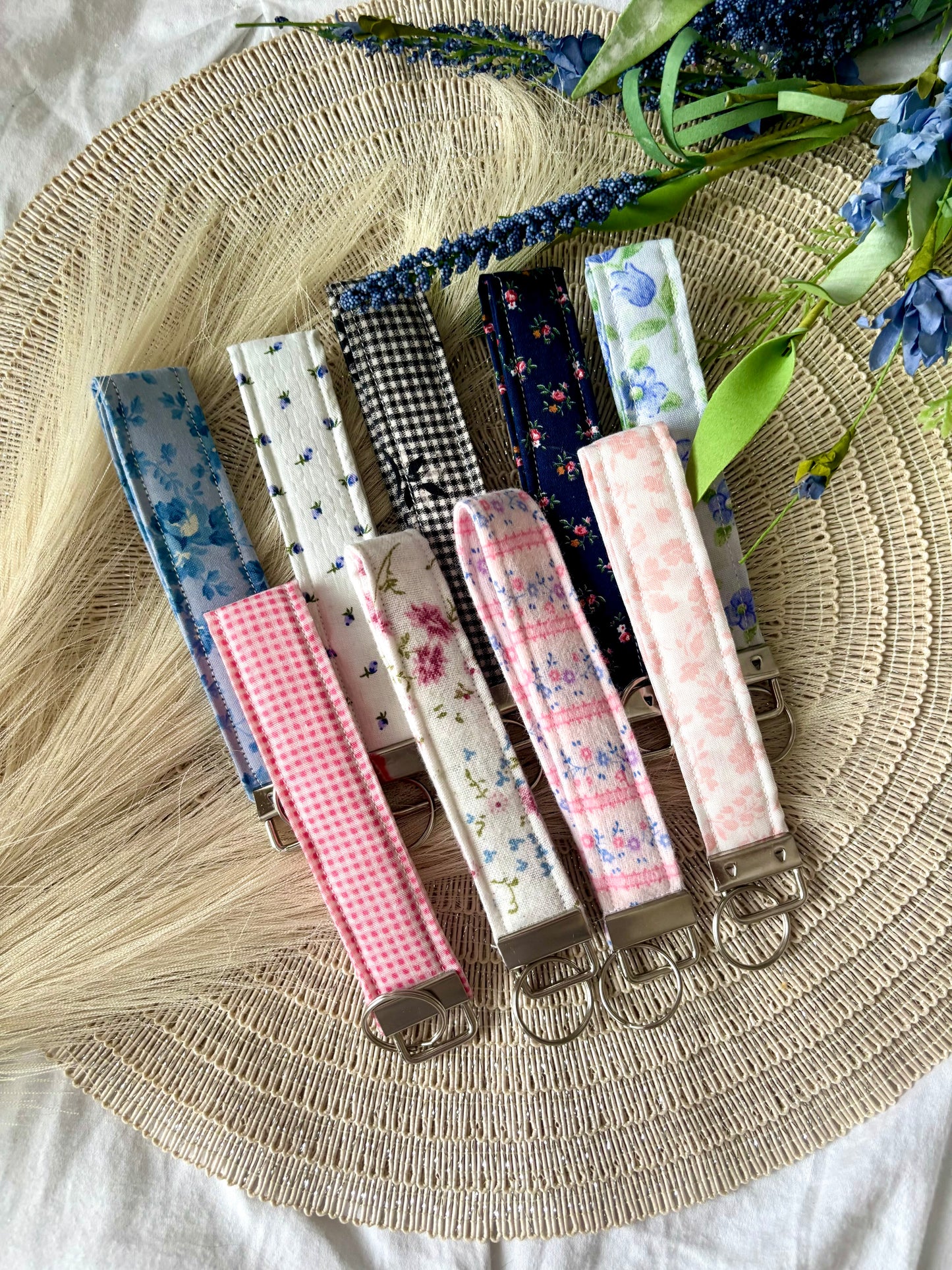 Les Fleurs Wristlets