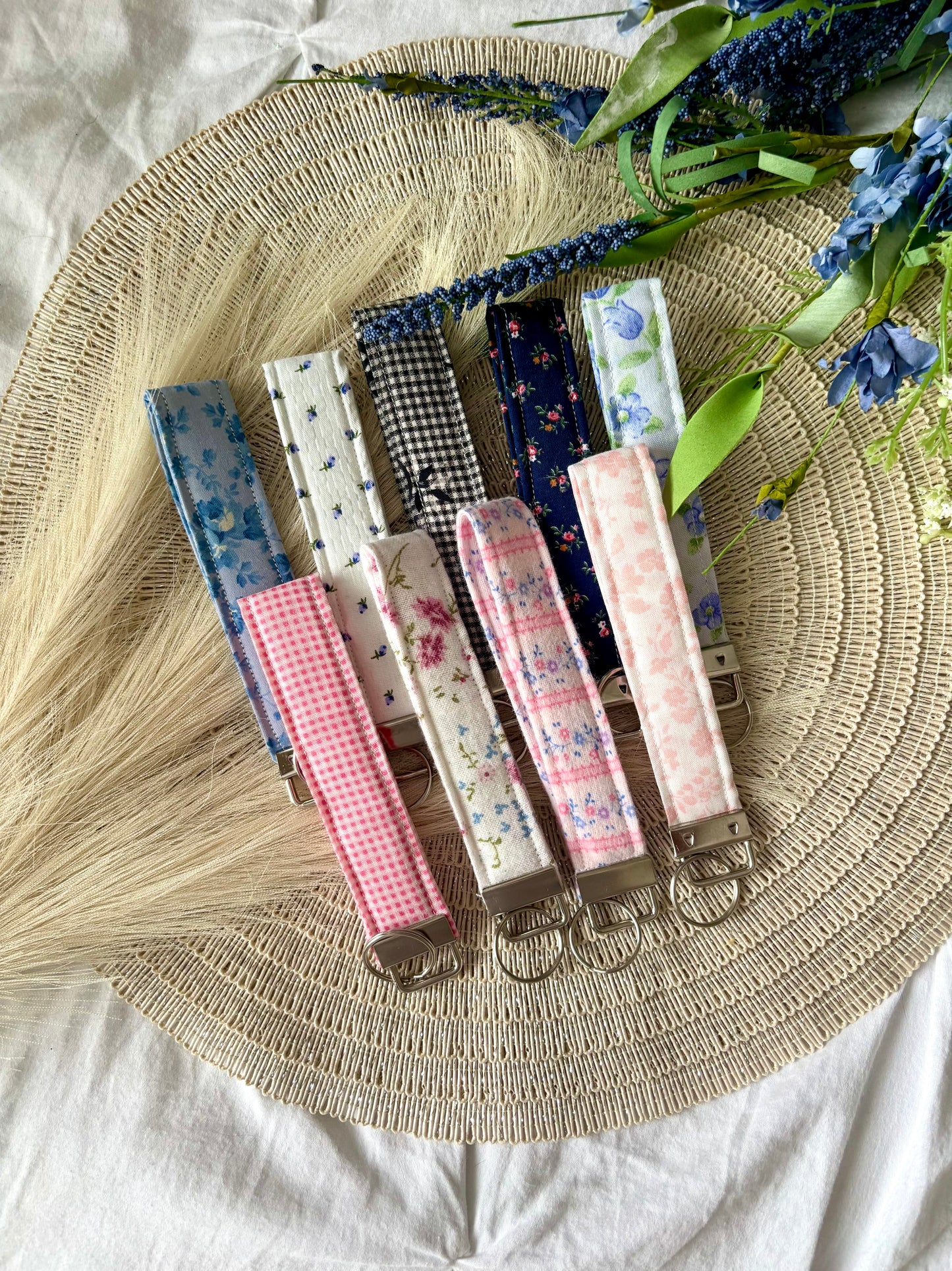 Les Fleurs Wristlets