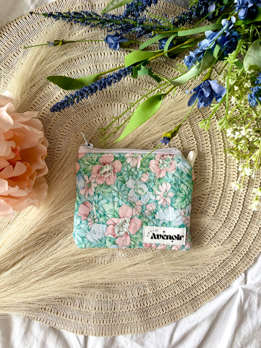 Isadora Keychain Wallet