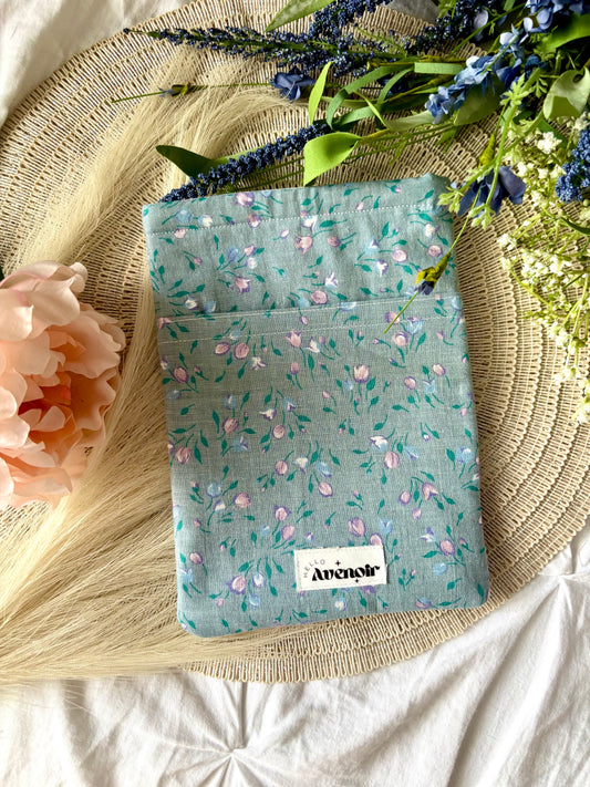 Lenora Kindle Sleeve