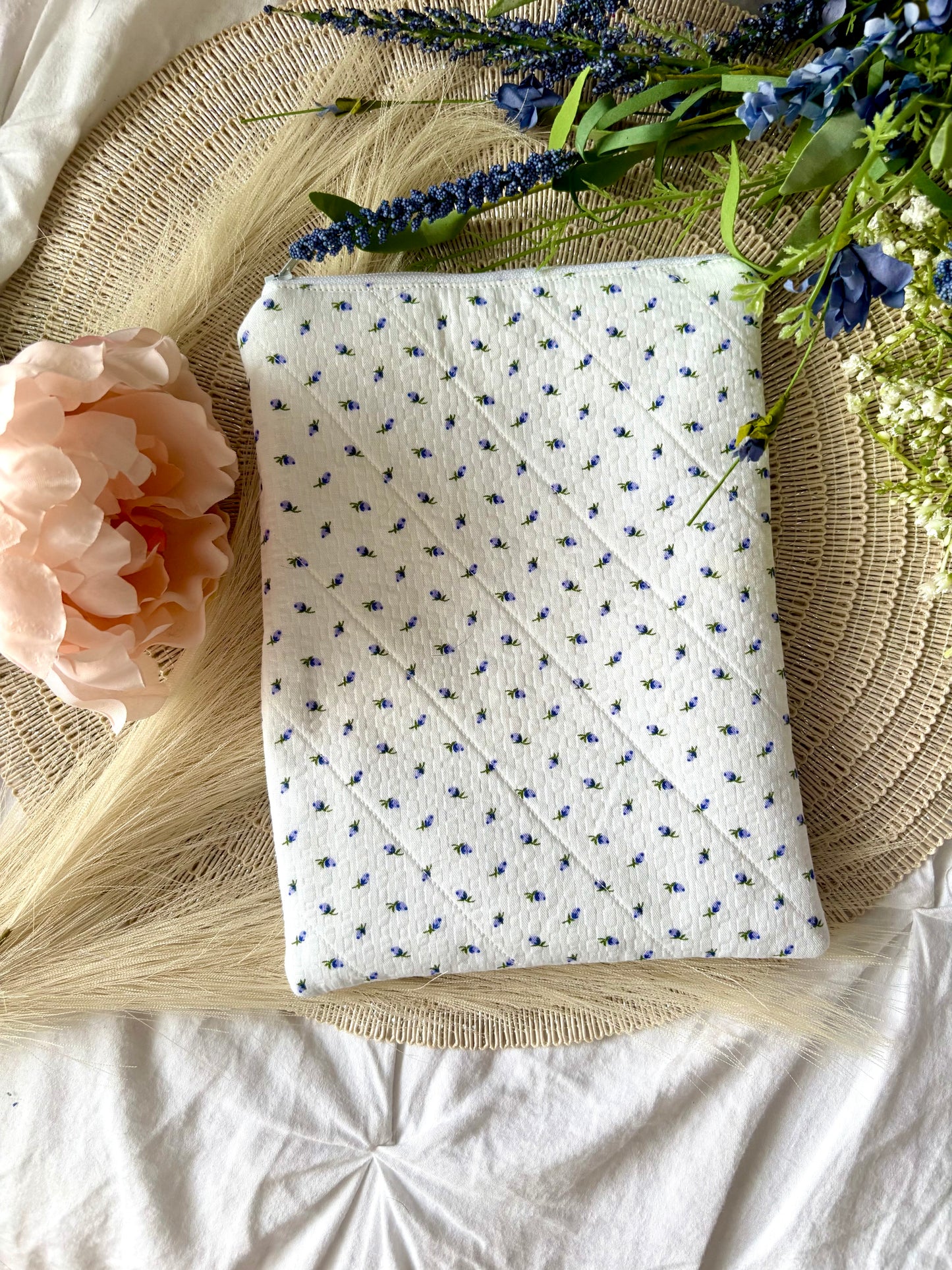 Dorothea Kindle Sleeve